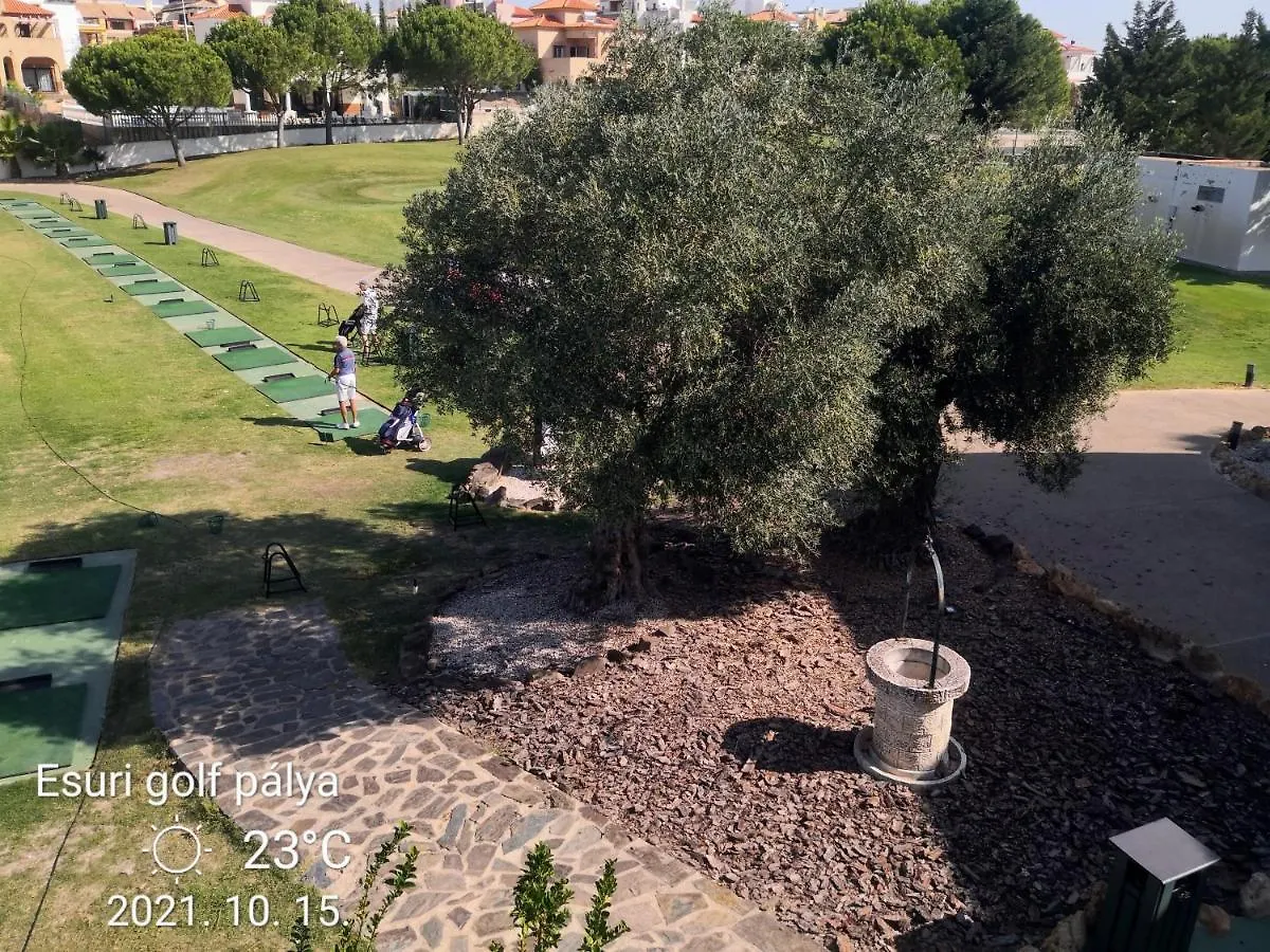 아야몬테 Marina Esuri Golf Y Playa 아파트