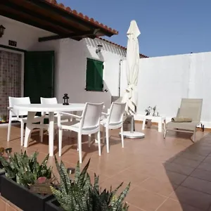  Сasa de vacaciones Tartanas Granca España